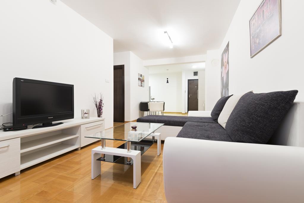 Prima Apartmani Beograd Δωμάτιο φωτογραφία