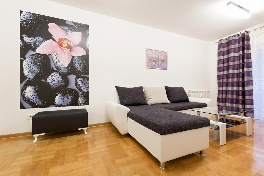 Prima Apartmani Beograd Δωμάτιο φωτογραφία