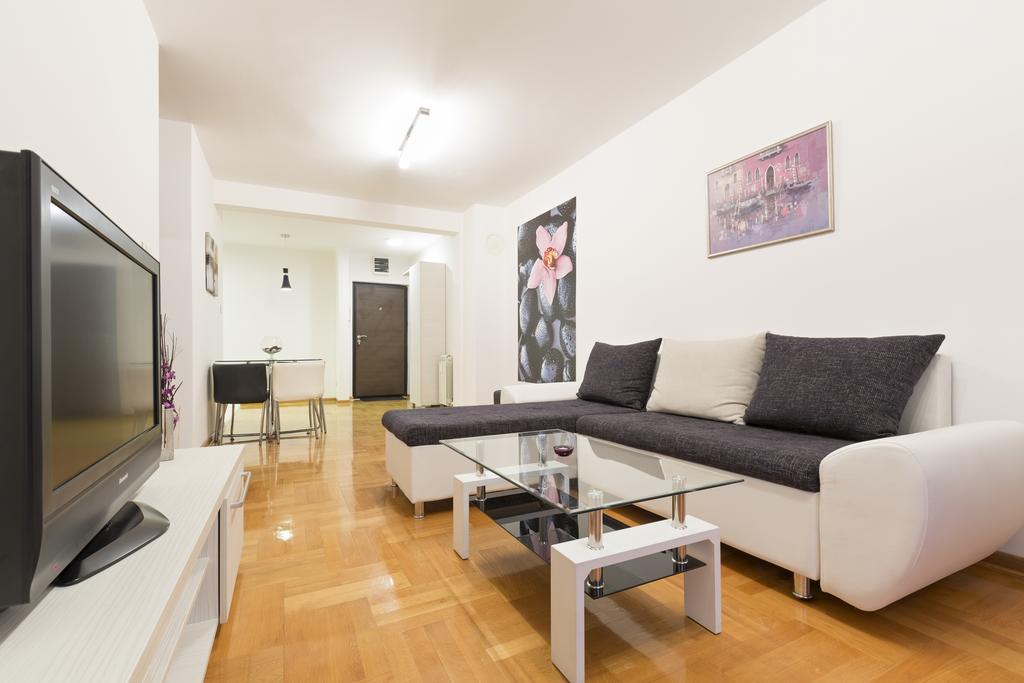 Prima Apartmani Beograd Δωμάτιο φωτογραφία
