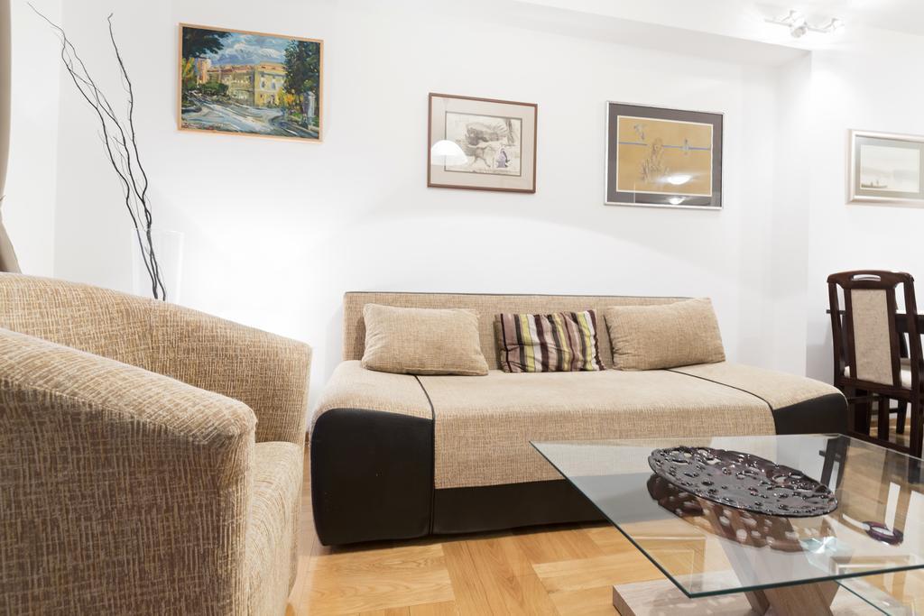 Prima Apartmani Beograd Δωμάτιο φωτογραφία